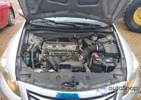 2011 Honda Accord 2.4 Se from USA, damaged, VIN 1HGCP2F69BA107319